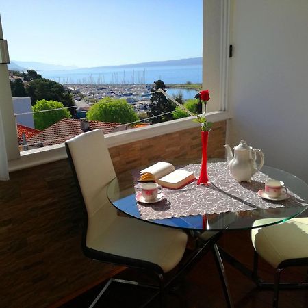 Beach Split Apartments Экстерьер фото