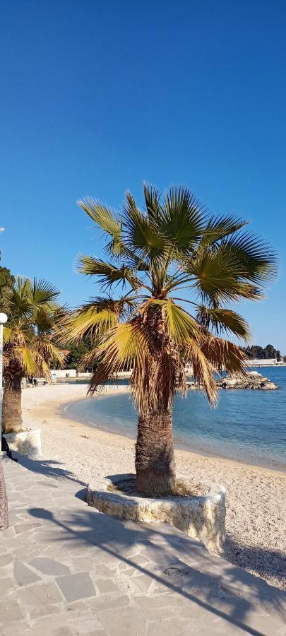 Beach Split Apartments Экстерьер фото