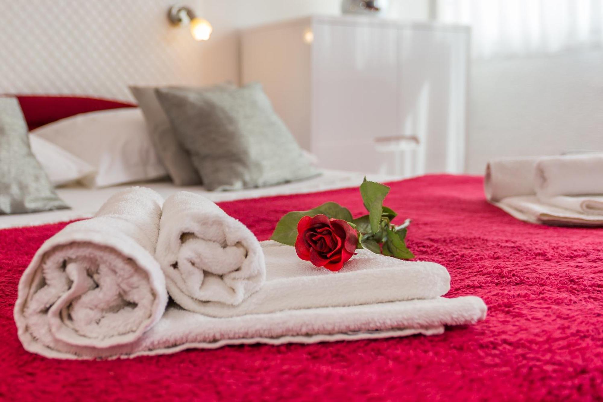 Beach Split Apartments Номер фото